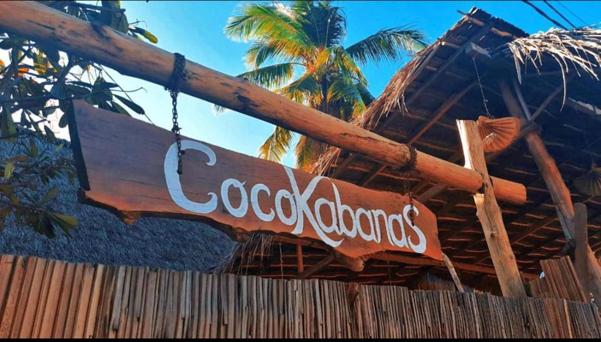 Cocokabanasrote Appartement Nemberala Buitenkant foto